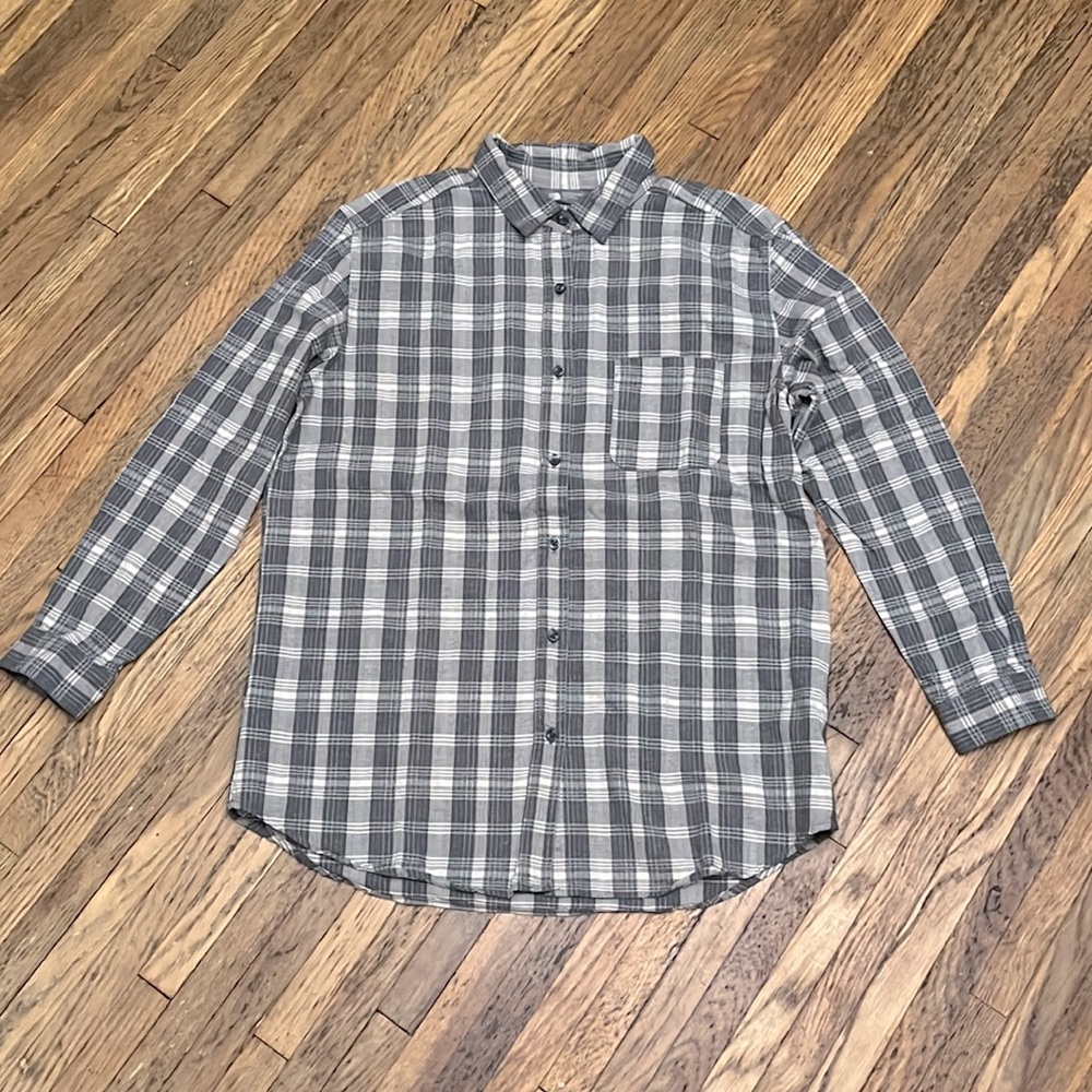 NWOT The North Face Boyfriend Cut Plaid Flannel Shirt in SZ L.